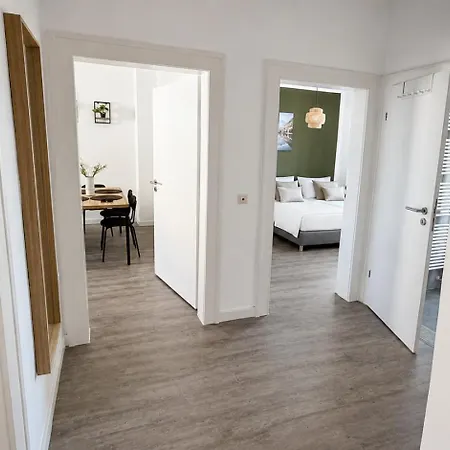 Zentrumsnahe Mit Bequemen Boxspringbetten, Augestattete Kueche, Balkon, Self Check-in, Wifi Apartamento *